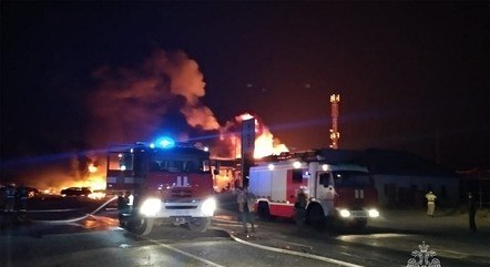 Incêndio em posto de gasolina na Rússia mobilizou mais de 260 bombeiros