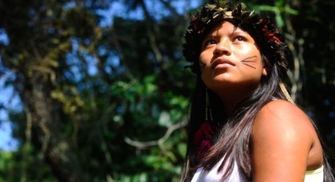 Considerado vulnerável pela Unesco, o idioma Mbyá Guarani, do tronco tupi-guarani, é falado por cerca de 6 mil pessoas no Brasil