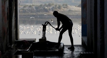 3,4% dos domicílios não estão ligados à rede de água