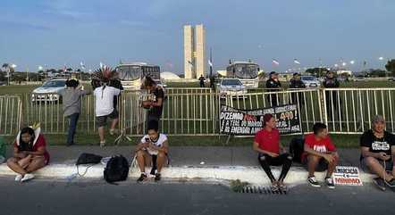 Indígenas protestam contra o marco temporal