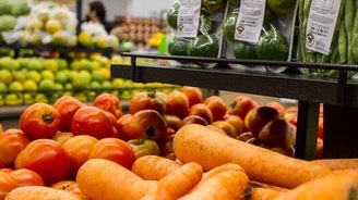 Legumes, frutas e livros didáticos ficam mais caros em janeiro (ROBERTO GARDINALLI/FUTURA PRESS/ESTADÃO CONTEÚDO- 22/03/2022 )
