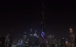 ''A grande notícia não poderia ser maior, já que o prédio mais alto do mundo se ilumina para a maior revelação de gênero de todos os tempos! Parabéns Anas Marwah e Asala Maleh', dizia o Tweet