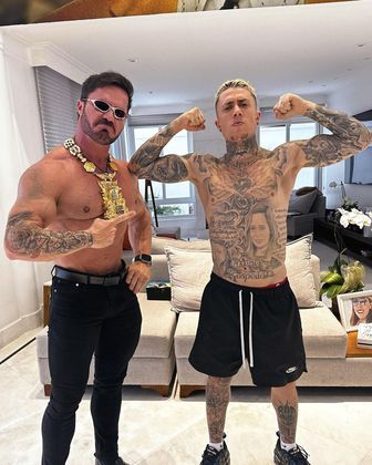 Ele atende famosos como MC Daniel, Thiago Nigro, Paulo Muzy e Danilo Gentili