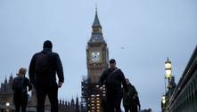 Inglaterra suspende a maioria das medidas anti-Covid