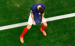 Giroud comemora o gol que colocou a França novamente na frente do placar