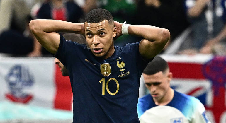 Mbappé lamenta chance perdida para a França contra os ingleses