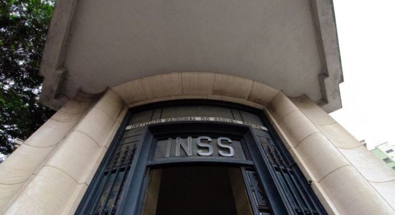 Prédio do INSS na região central da cidade de São Paulo (SP)
