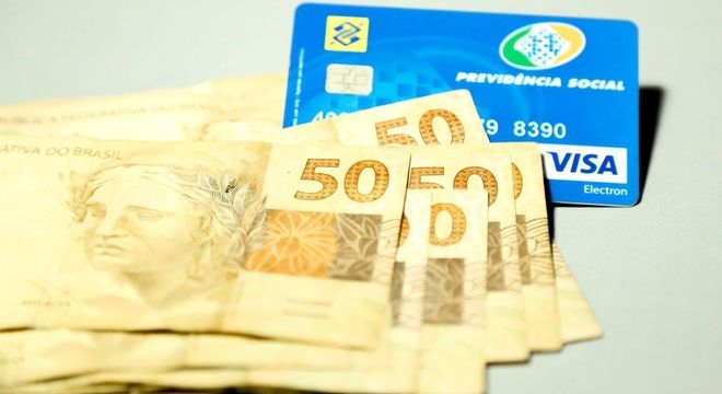 Revisões podem ajudar aposentado a elevar valor do benefício do INSS
