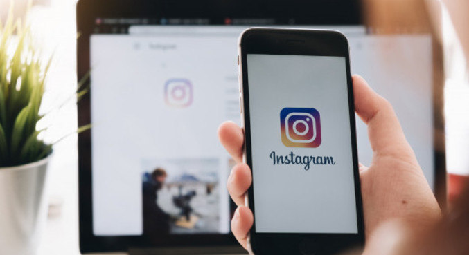 Anteriormente só era possível fazer lives com apenas mais uma pessoa