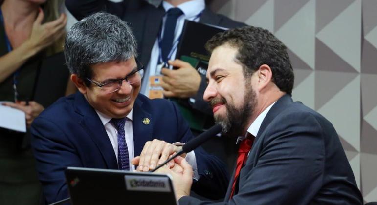 O senador Randolfe Rodrigues (Rede-AP) e o deputado Guilherme Boulos (PSOL-SP) 