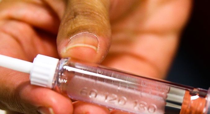 País pode enfrentar falta de insumos para controle de diabetes