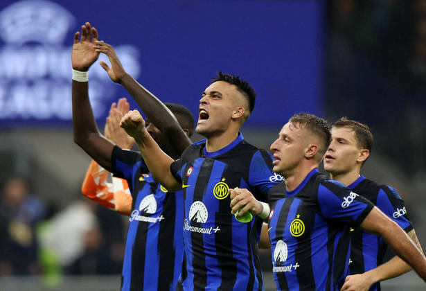 Com gols de Alexis Sanchez e Çalhanoglu, a Inter de Milão venceu o Red Bull Salzburg e fecha a rodada na segunda colocação do Grupo D, com 7 pontos