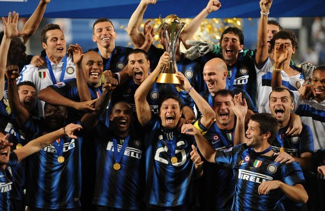 8º Inter de MilãoNúmero de títulos: 3 (1964, 1965 e 2010)País: Itália