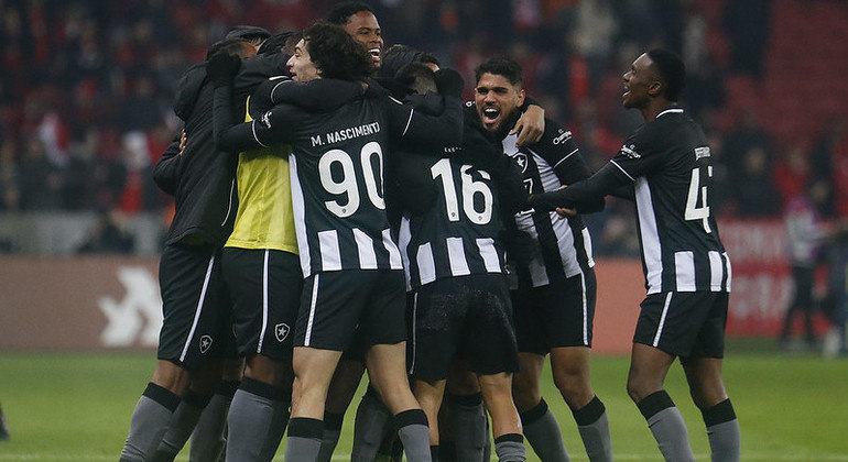 Botafogo conquistou virada heroica diante do Internacional