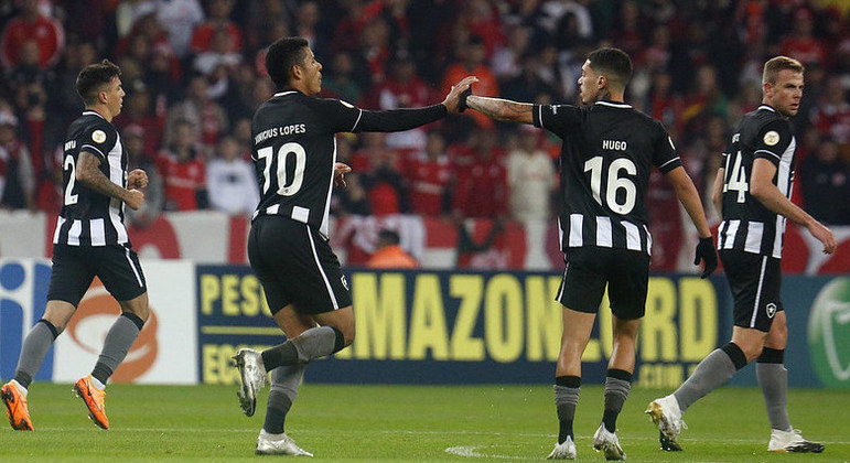 Botafogo conquistou virada heroica no Beira-Rio