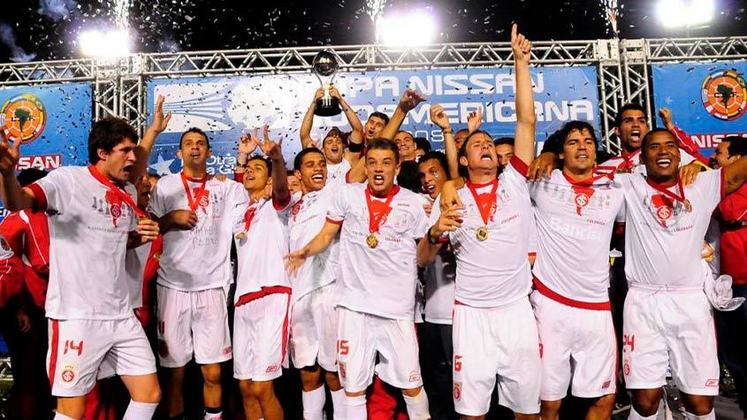 Internacional (Brasil) - Quantidade de títulos de Copa Sul-Americana: 1 conquista - Edição: 2008