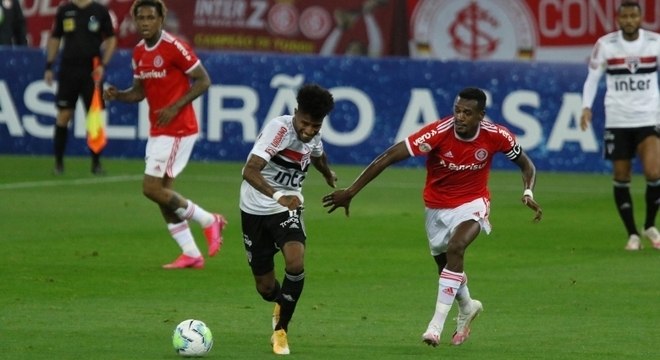 Inter e São Paulo fizeram um jogo disputado no Beira-Rio, em Porto Alegre