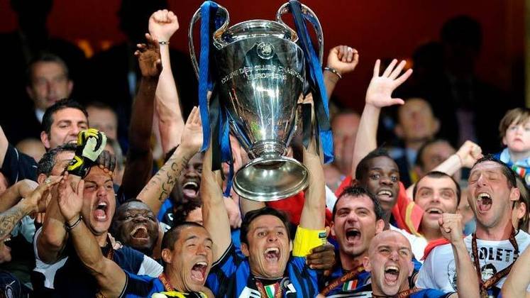 Internazionale (13 anos) - O time italiano, assim como o Manchester United, tem três troféus. O último foi conquistado em 2009/2010.