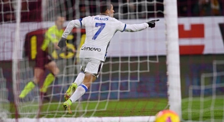 Alexis Sánchez, o gol 101 da Inter no Ano Solar de 2021