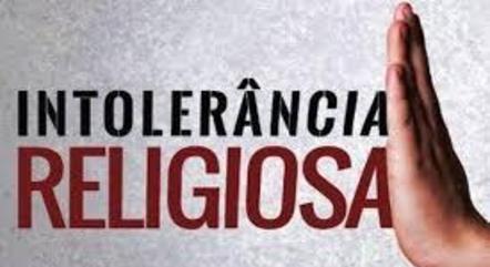 Os casos de intolerância religiosa podem ser denunciados pelo Disque 100, número de telefone do governo criado em 2011, que funciona 24 horas por dia 