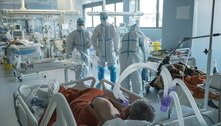 Alta de casos de covid traz medo da intubação. Especialistas orientam