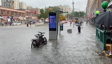 Nova York é inundada enquanto espera chegada de tempestade Elsa