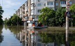 Inundação Ucrânia Barragem resgate 