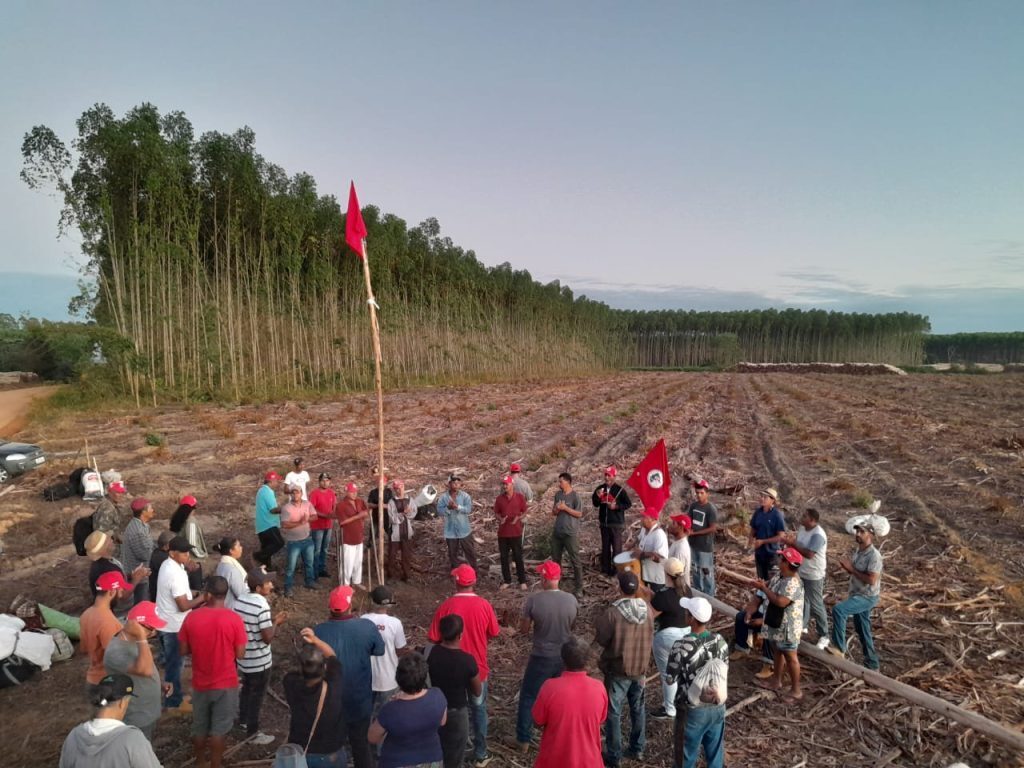 Invasão MST em fazenda da empresa Suzano, no sul da Bahia