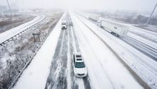 Tempestade de inverno afeta mais de 240 milhões nos EUA na véspera do Natal