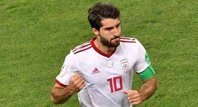 Irã:  Karim Ansarifard - Aos 32 anos, o atacante e joga no Omonia, do Chipre. Ele também já jogou no futebol espanhol, defendendo a camisa do Osasuna. Ansarifard estreou na seleção de seu país em 2009 e já fez quase 100 jogos com a camisa iraniana.