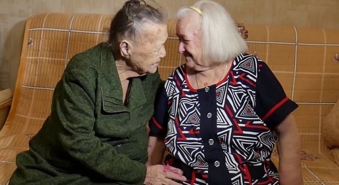 Yulia e Rosalina se encontraram graças a um programa de TV