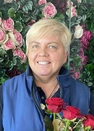 A aspirante a maquiadora Iryna Filkina A aspirante a maquiadora Iryna Filkina