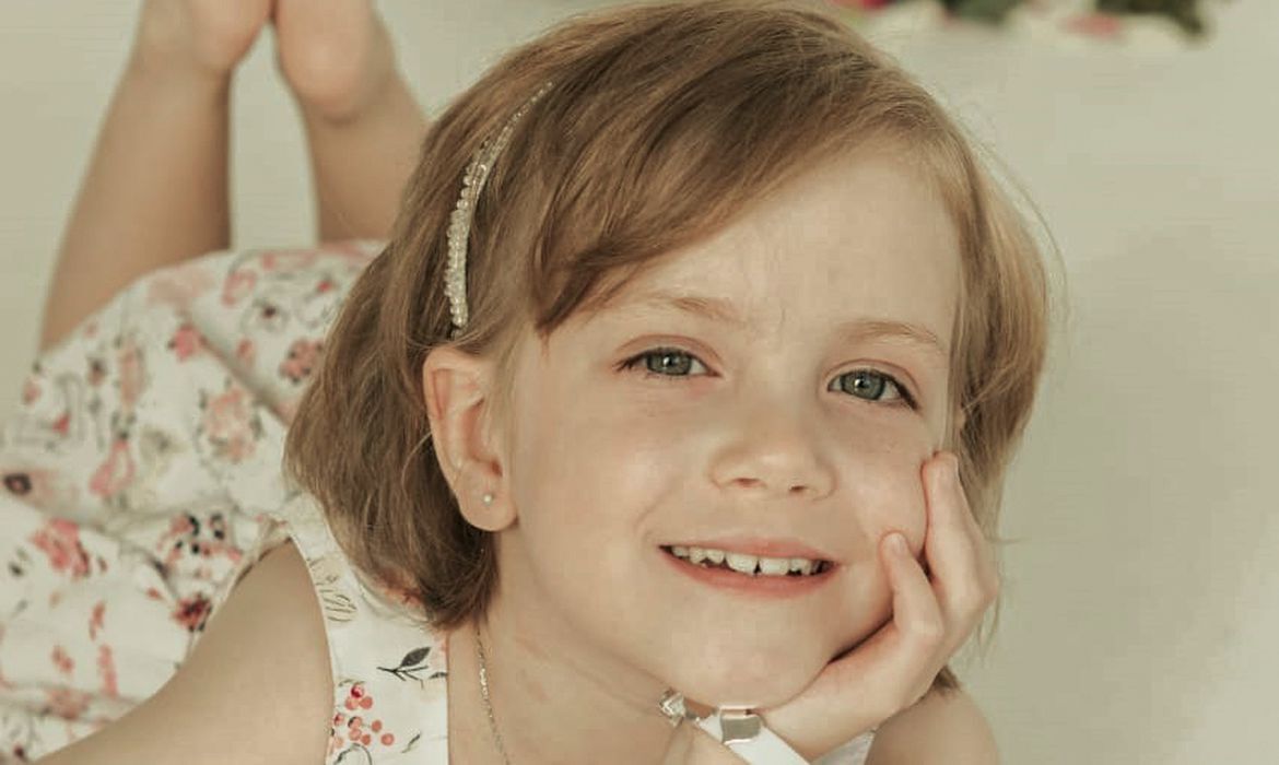 Garota de 10 anos precisa de doador de Medula óssea