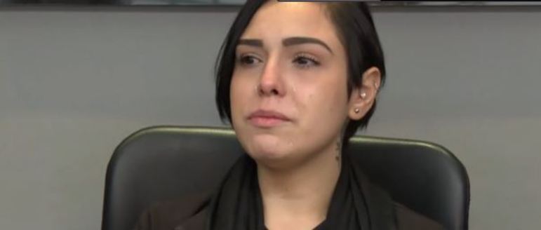 Após dois anos e 11 meses foragido, o pai ter sido preso foi um alívio para Isabela, que espera que a Justiça seja feita. A jovem diz que não o considera mais como pai. 'A sensação é horrível. Ele diz: 'Minha filha está me acusando' — mas que filha? Ele não tem mais uma filha', relatou em entrevista à Record TV