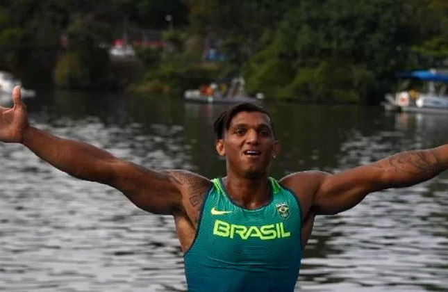 Isaquias Queiroz, responsável por três medalhas na Rio 2016, é esperança de ouro nas provas C1 1.000m e C2 1.000m da canoagem velocidade