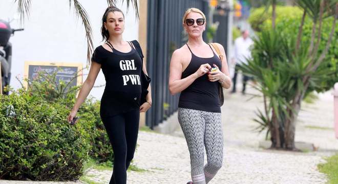 isis valverde barrigao academia