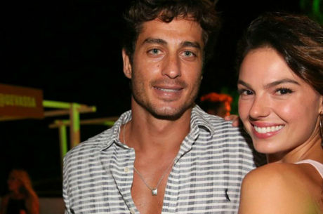 isis valverde data parto