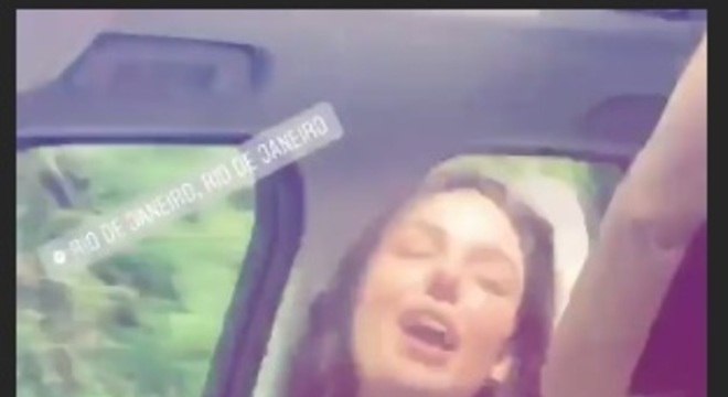 isis valverde passeio