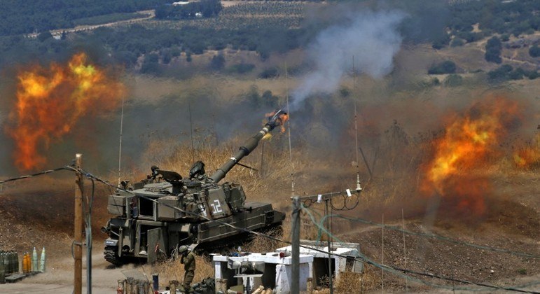 Ap&oacute;s disparos de foguetes do Hezbollah, Israel ataca o L&iacute;bano - Not&iacute;cias -  R7 Internacional