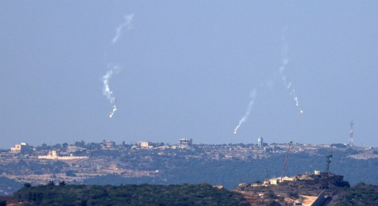 Hezbollah tentou atacar Israel com mísseis na sexta-feira (27); foguetes foram interceptados
