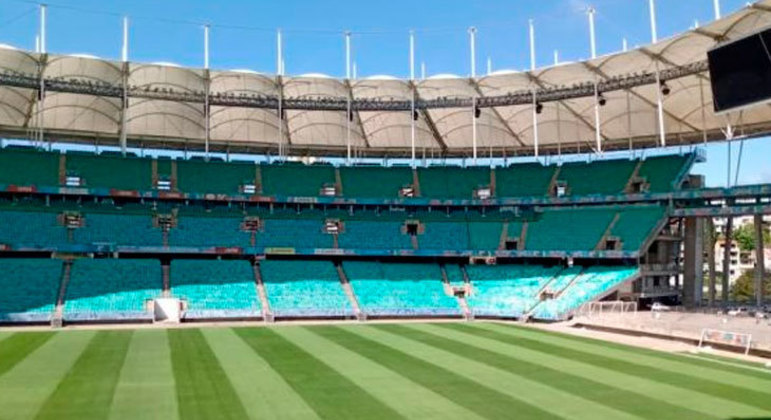 Itaipava Arena Fonte Nova (Bahia) - A cervejaria fechou o acordo para batizar o estádio em 2013, com valores de R$ 100 milhões por dez anos (R$ 10 milhões por ano). Porém, um novo acordo em 2016 reduziu o preço para R$ 3 milhões anuais