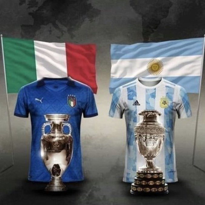 As taças da Eurocopa e da Copa América
