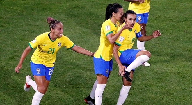 Com Gol De Marta Brasil Vence A Italia E Avanca As Oitavas Da Copa Esportes R7 Futebol