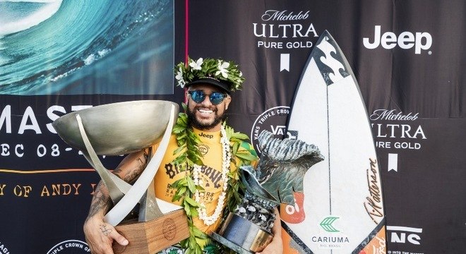 Italo Ferreira Campeao Mundial De Surf 2019 Chega Este Domingo Em Sp Mais Esportes R7 Livre Surf