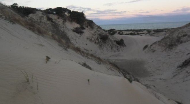 As dunas de Itaúnas chegam a mais de 30 metros de altura