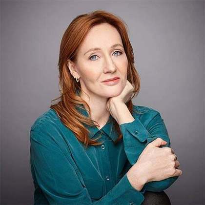 J. K. Rowling escolheu trazer Harry à vida no mesmo dia de seu aniversário. Ela também nasceu em 31 de julho, mas em 1965.