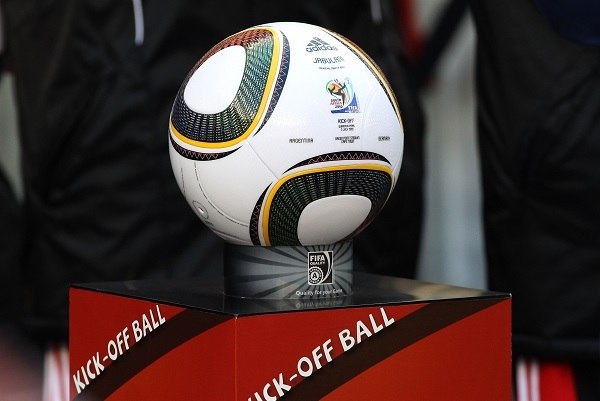 FIFA vai trocar a bola oficial da Copa do Mundo para a fase de mata-mata •  B9