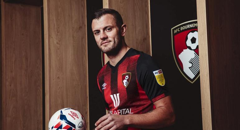 Jack Wilshere (meia) - 29 anos - Sem clube desde julho de 2021 - Último clube: Bournemouth - Valor de mercado: 2 milhões de euros (R$ 12,39 milhões)