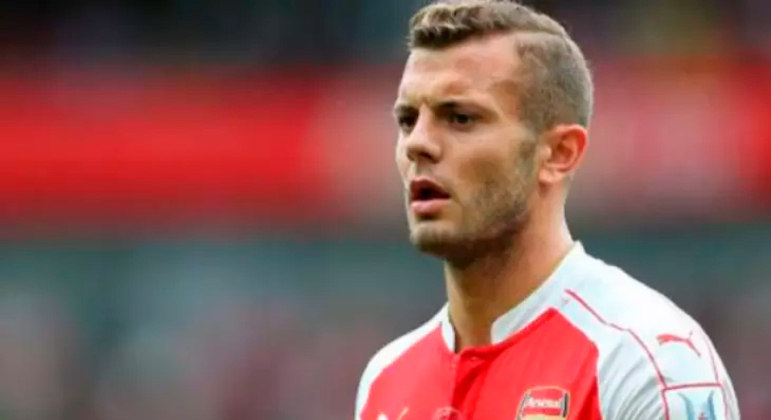 Jack Wilshere: melhor jogador jovem e eleito na Seleção da Premier League de 2010-2011, o meia está sem clube e disse em entrevista recente estar decepcionado e triste por não receber propostas. Ele também confessou estar considerando aposentadoria