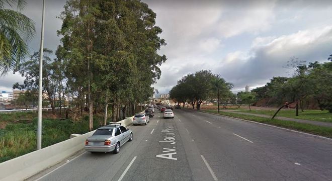 Acidente deixa um motociclista morto na avenida Jacu Pêssego, zona leste de SP